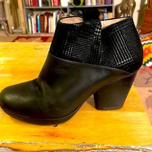 Dansko ankle bootie
